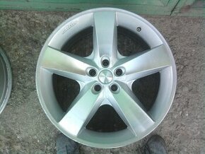 Predam alu disky 5X114,3 R20