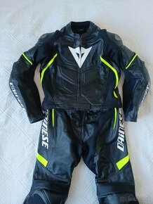 2-dielna kozena moto kombineza DAINESE AVRO D1 velkost 54