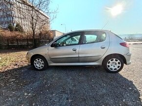 Predám Peugeot 206 1.4