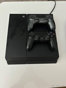 PlayStation 4 FAT 500GB + ovládače