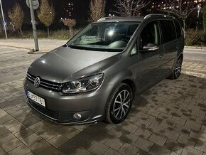 VW Touran 2,0Tdi rv:15 naj:178000km 1 majitel