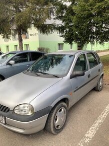 Opel Corsa 1.4 benzín