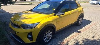 Kia stonic gold