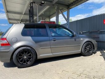 Predám VW Golf IV GTI dizajn R32