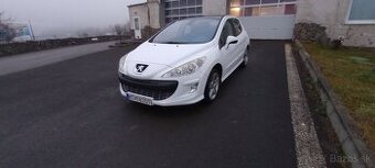 Peugeot na diely v celku