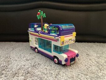 Lego friends karavan