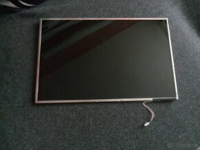 predám 15,4" display CCFL 30pin z notebooku - 1