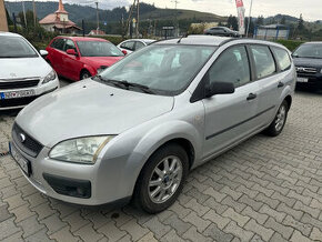 Ford Focus Kombi 1.6 VCT AKONTACIA OD 0% - 1