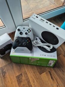 X box series s - 1