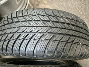 205/60r16 zimné 4 ks BRIDGESTONE dezén 8,5-7,6 mm