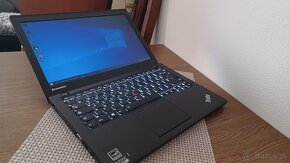 Lenovo Ultrabook vo Veľmi peknom stave/i5 /180gb SSD/Win10