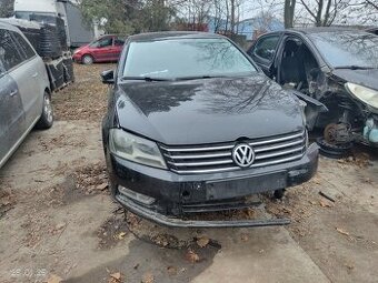 Rozpredám Volkswagen Passat B7 sedan 1.6 TDI CAY