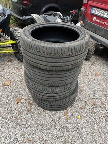 Predam letne pneu 255/45 R20 - 1