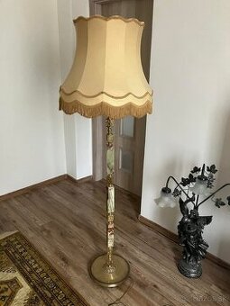 Tazka podlahova lampa - 1