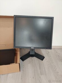 Predam DELL monitory - 1