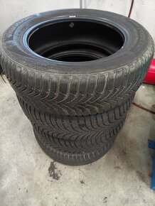 Pneu 195/60 R16 zimne