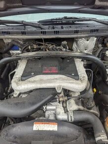 Suzuki Grand Vitara 2.5 KUPIM MOTOR