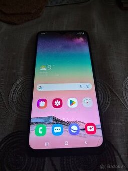 Samsung galaxy M20 modrý 4/64gb dual sim v zachovalom stave