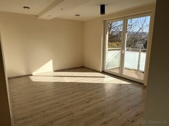 Prenájom 3-izbového bytu (87 m²) v centre obce Víťaz