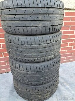 245/40 r18 Letné