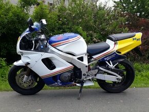 Honda CBR 900RR Fireblade