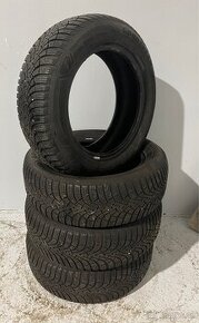 205/60 R16 Zimne Goodyear top stav