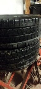 zimné pneumatiky 215/70 R15 C