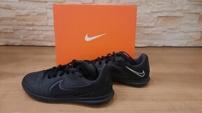 Halová obuv NIKE