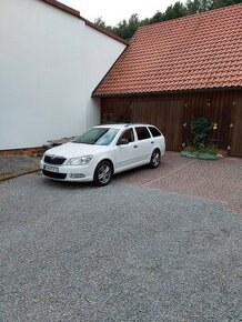 Predaj škoda octávia combi 1,6 tdi/2011