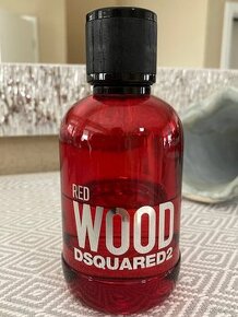 Parfem Dsquared Wood Red (damsky, dal by sa aj unisex)