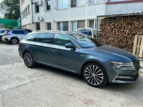 Škoda SuperB combi 2020 200kw - 1