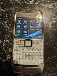 NOKIA E71