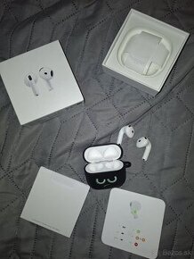 AirPods 4