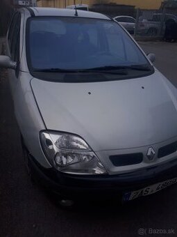 Renault scenic