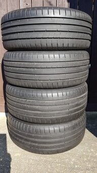 Predam velmi zachovale letne plaste Dunlop 215/45 R17