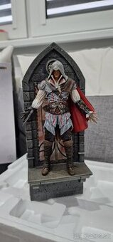 Iron Studios 1/10 Ezio Auditore Deluxe edition soška