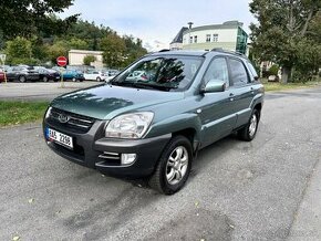 Kia Sportage 2,0i - 4x4, klima, tažné zařízení