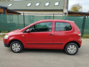 Volkwagen FOX 1,2  40kW rok výroby 2008-132200 km - 1