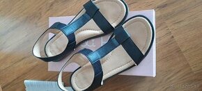Takmer nové sandálky Nelly Blu veľ.34+bloček z 16.07.2023