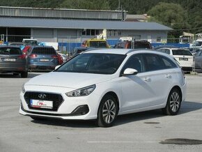 Hyundai i30 1.4i  Family