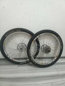 Nove Mavic crossmax 26 SL