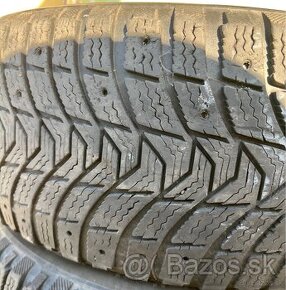 Zimné pneu 215/55 R17 Michelin