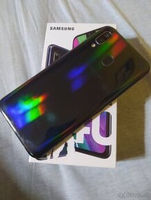 Predám Samsung Galaxy A40