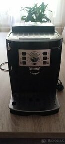 Kávovar Delonghi Magnifica