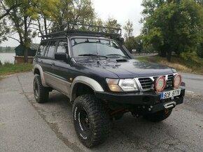 Nissan Patrol Y61 2.8