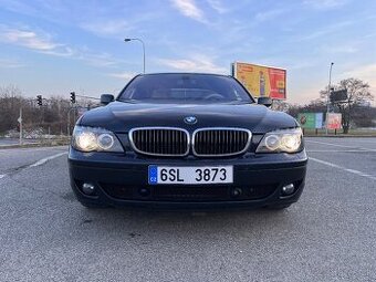 BMW E66 750Li