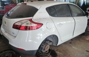 RENAULT MEGANE 1.2 2014 predám PIATE DVERE, ZADNÝ NÁRAZNÍK,