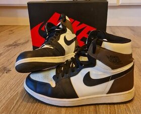 Jordan Dark Mocha