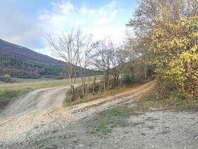 Rekreačný pozemok v Košeckom Podhradí, 727 m2 - 1