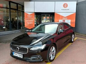 Volvo S90 D4 140kW AT8 Momentum